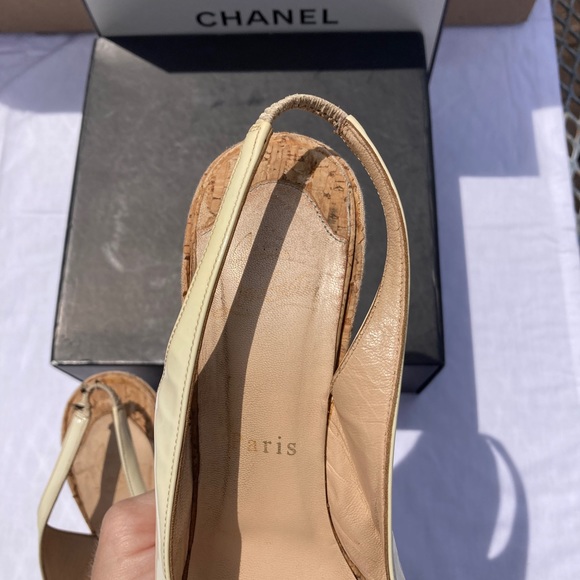 Christian Louboutin off white wedged leather sling back - Picture 5 of 6